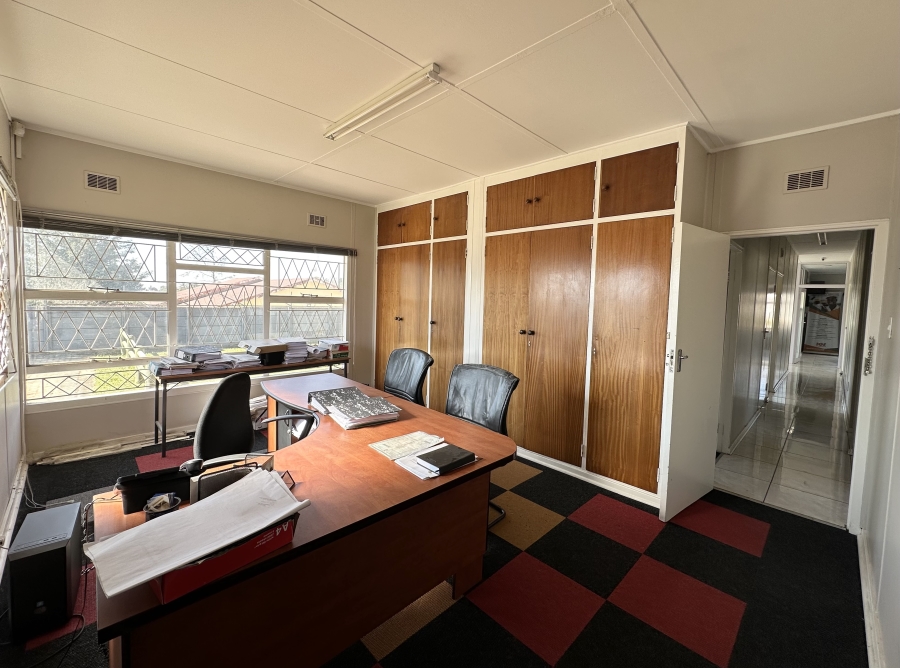 4 Bedroom Property for Sale in Southernwood Eastern Cape